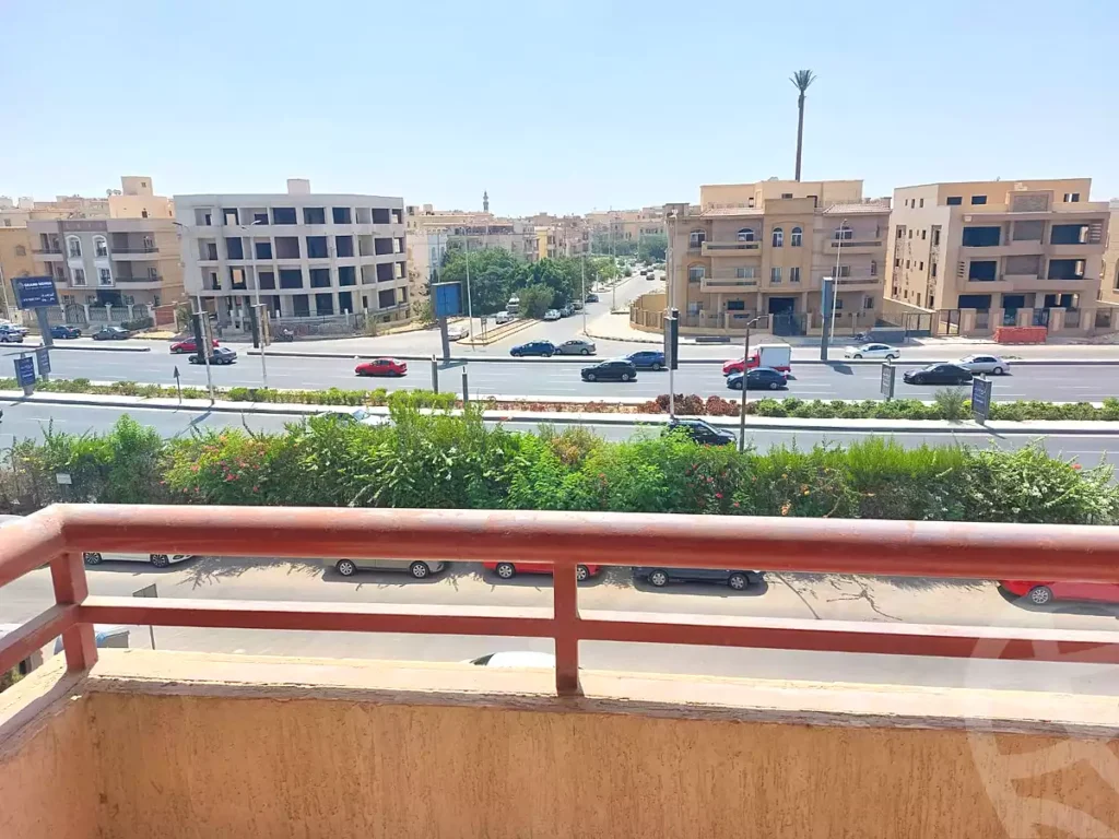شقه مميزه للبيع فى مدينه الرحاب في شارع سعد بن أبي وقاص . شركة المؤيد
