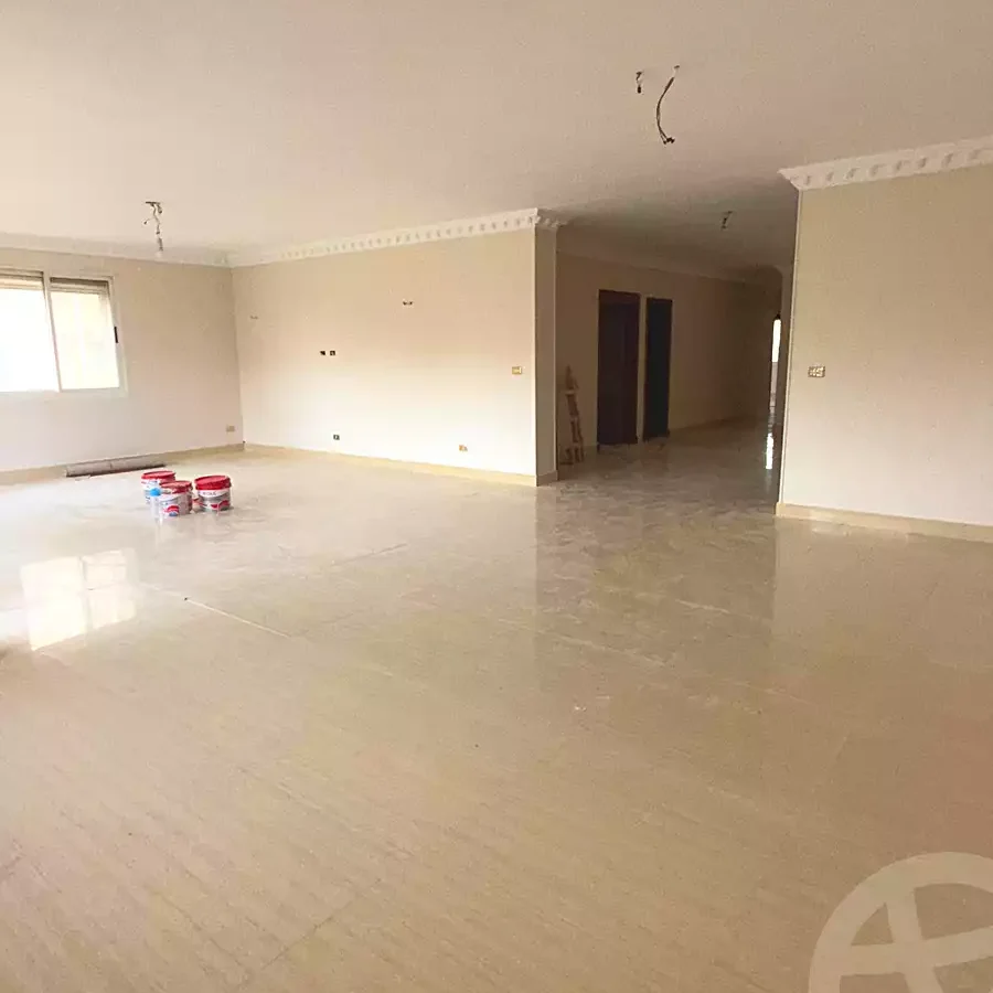 شقة متشطبة فى الرحاب المرحلة الرابعة 275 متر دبل فيو للبيع في شارع سعد زغلول . شركة المؤيد